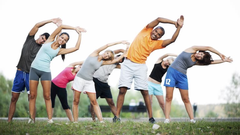 Tập thể dục thường xuyên để tăng cường sức khỏe