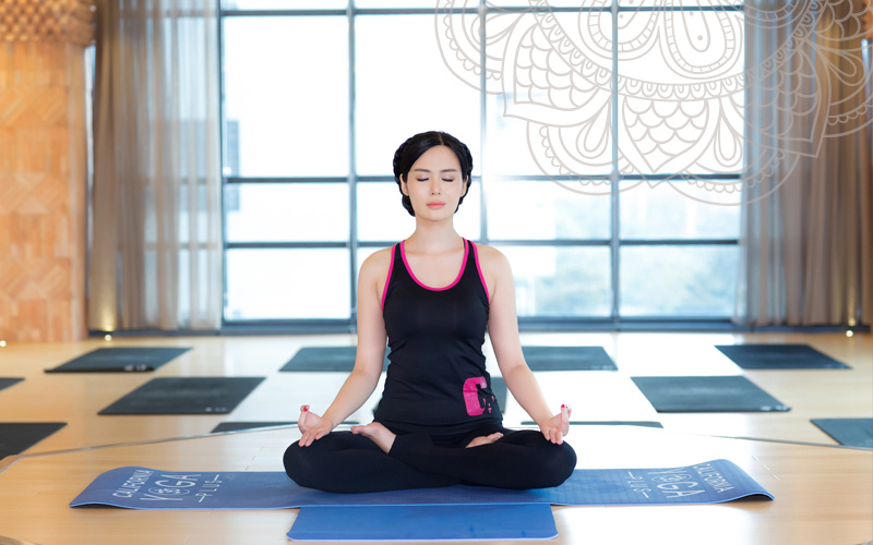 Thiền, yoga cũng được xem là giải pháp hữu hiệu giúp trị bệnh vảy nến