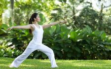 Xây dựng chế độ sinh hoạt khoa học, nghỉ ngơi và sinh hoạt lành mạnh, điều chỉnh việc chăm sóc da đúng cách để làn da nhanh chóng phục hồi khỏi những tổn thương, cải thiện sức khỏe tổng thể, từ đó hạn chế tối đa nguy cơ bệnh tái phát.