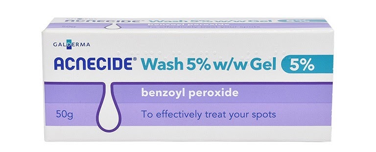 Benzoyl peroxide có tác dụng diệt khuẩn tốt