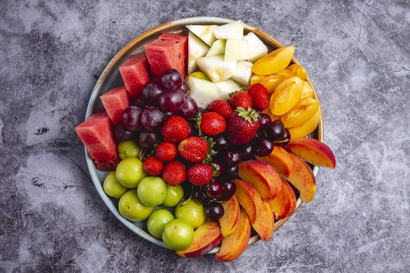 Để làm giảm mụn nhọt không thể bỏ qua các loại trái cây tươi giàu vitamin