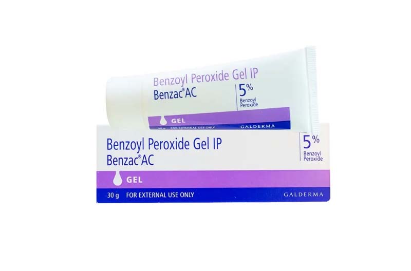 Benzoyl peroxide có tác dụng diệt khuẩn, chống viêm