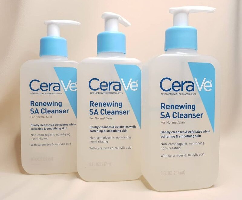 Sữa rửa mặt CeraVe cho da dầu mụn Renewing SA Cleanser